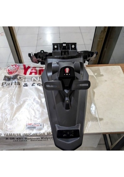 Nmax Techmax 125/155 2025-2026 Arka Çamurluk