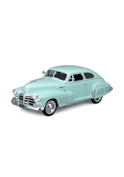 1:25 1948 Chevrolet Fleetline Aerosedan Açık Yeşil 32921-01