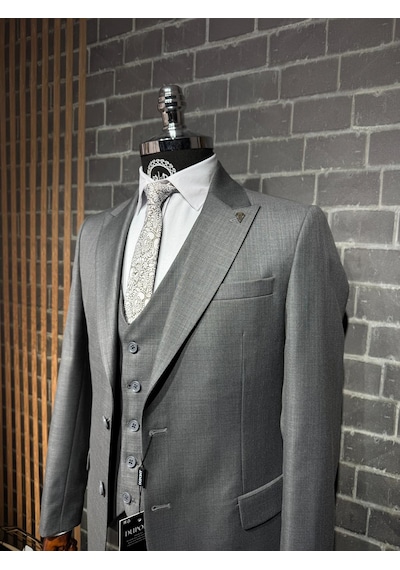 Dupont Classics Dupont Erkek Slim Fit 6 Drop Filafil Viskon Sivri Yaka Çift Yırtmaç Yelekli Takım Elbise Gri Dupont Classics Dupont Erkek Slim Fit 6 Drop Filafil Viskon Sivri Yaka Çift Yırtmaç Yelekli Takım Elbise Gri