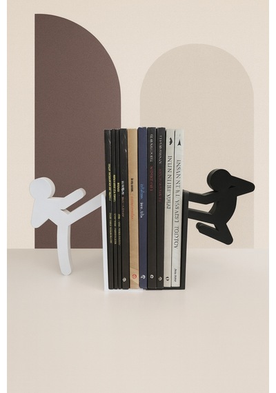 Kung Fu Figürlü Kitap Tutucu Siyah Beyaz Dekoratif Kitap Desteği