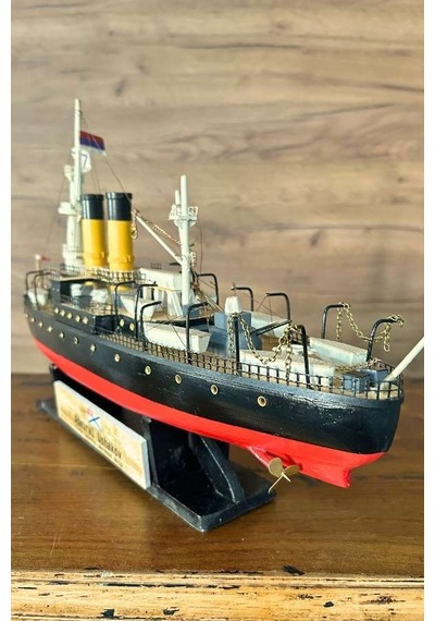 Admiral Uszakov Askeri Gemi Maketi
