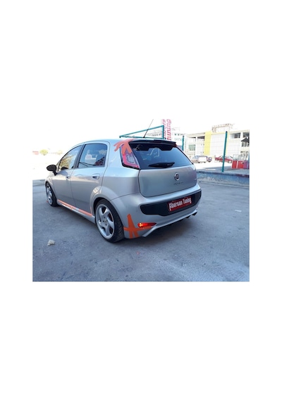 Fiat Punto Evo Spoiler ---Fibersan Tuning