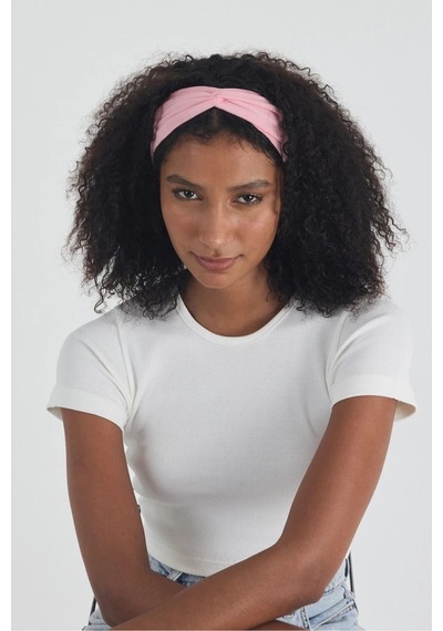Butikgiz Beyaz Kısa Kol Bisiklet Yaka Vücuda Oturan Kaşkorse Crop + Bandana Set %100 Pamumklu, Esnek Rahat Beyaz-pembe
