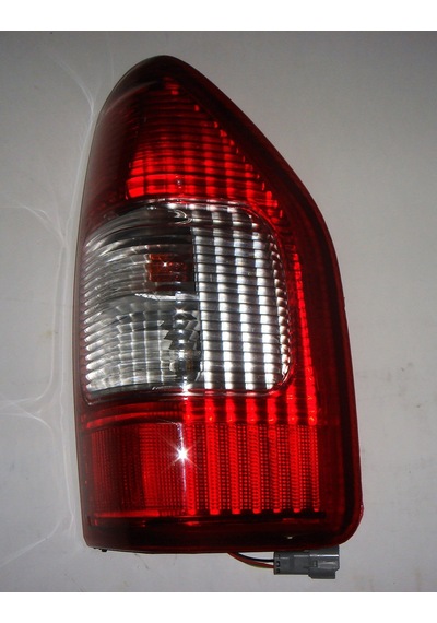 Isuzu Dmax 2005-2007 Stop Lambası Komple Sağ tesisatlı Tayvan