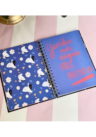 Bu Hayat Sana Güzel Konuşan Ajanda-akademik Ajanda Planlayıcı Mor