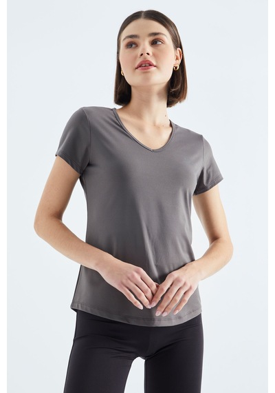 Tommylife Tommy Life Gri Basic Kısa Kol Standart Kalıp V Yaka Kadın T-shirt - 97145 Gri