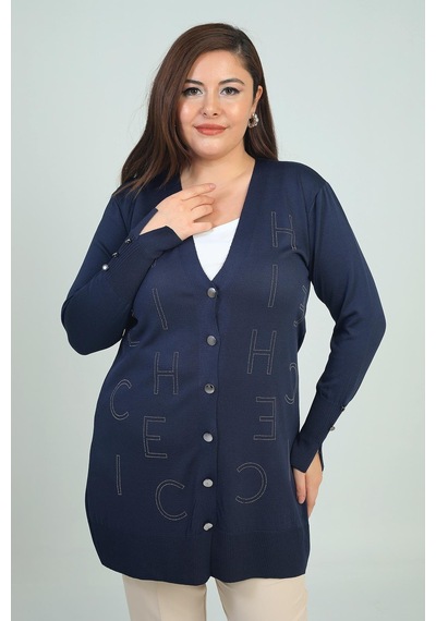 By Saygı Kadın Kolları Düğme Detaylı Taş Harf Baskılı Soğuk İplik Büyük Beden Hırka-41821 Lacivert By Saygı Kadın Kolları Düğme Detaylı Taş Harf Baskılı Soğuk İplik Büyük Beden Hırka-41821 Lacivert