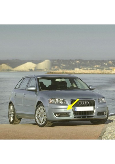 Audi A3 Sportback 2004-08 Ön Tampon Çeki Demiri Kapağı 8P4807241