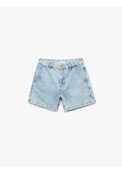 Koton Pamuklu Chino Cepli Rahat Kalıp Düğmeli Mini Denim Şort Bleach 5sal40313md Açık Mavi Koton Pamuklu Chino Cepli Rahat Kalıp Düğmeli Mini Denim Şort Bleach 5sal40313md Açık Mavi