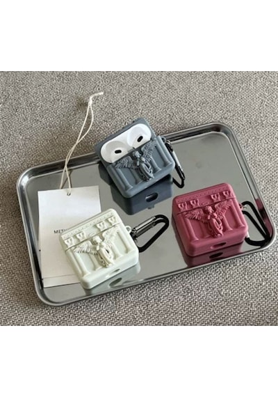 Fadex Apple AirPods 4.nesil Kulaklık Uyumlu Melek Cartoon Figürlü Silikon Kılıf Bordo Rengi
