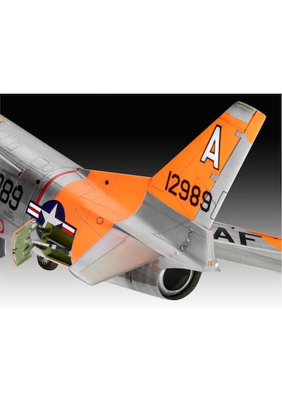 Revell Maket Uçak F-86D Dog Sabre Boyalı Set N:03832