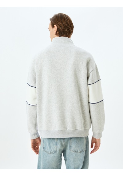 Koton Oversize Sweatshirt Kolej Baskılı Yarım Fermuarlı Renk Bloklu Şardonlu Pamuk Karışımlı Gri 5wam70029mk Gri Koton Oversize Sweatshirt Kolej Baskılı Yarım Fermuarlı Renk Bloklu Şardonlu Pamuk Karışımlı Gri 5wam70029mk Gri