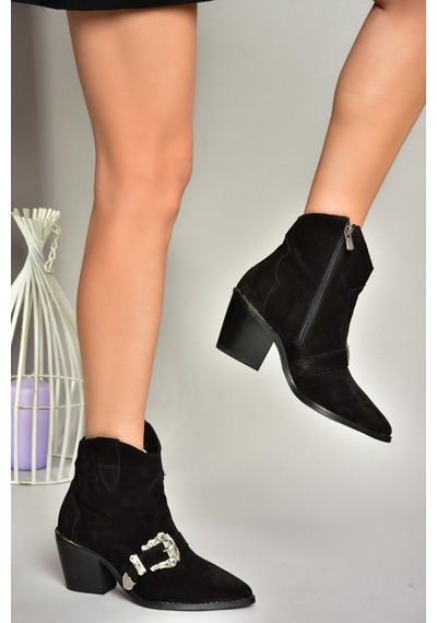 Fox Shoes T380395002 Siyah Süet Taş Detaylı Kadın Bot Siyah-Süet Siyah