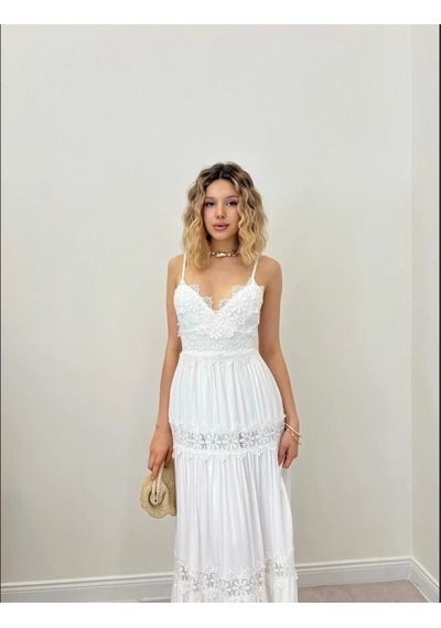 Elora Atelier Sırt Bağlama Dantelli Beyaz Maxi Elbise Çok Renkli