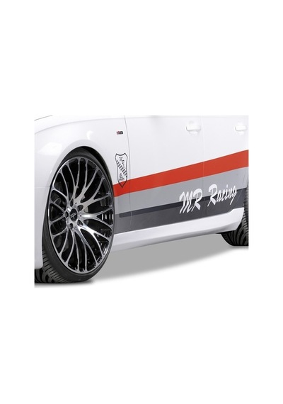 Audi A4 Marşpiyel (Plastik)