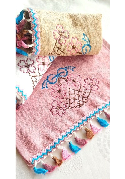 Çeyizlik 50x90 Cm. Kanaviçe Çiçek Desenli Püsküllü Kadife Lüks Havlu Seti 3'lü Set Renkli