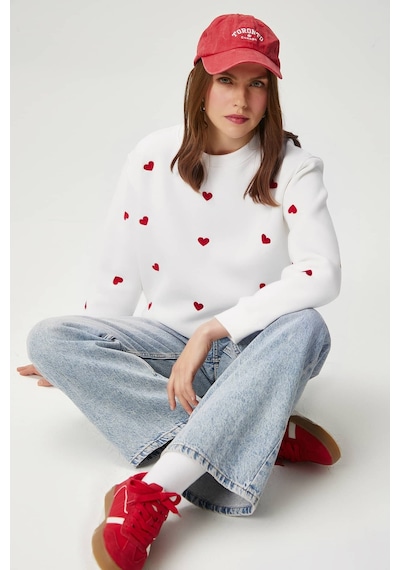 Kadın Pretty Beyaz Kırmızı Minik Kalp Sweatshirt Beyaz - Kırmızı