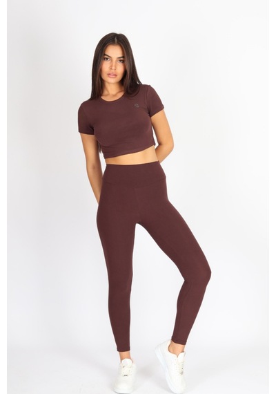 Kadın Organik Kumaş Bisiklet Yaka Vücuda Oturan Slim Fit Atlet Bluz Kahverengi Kadın Organik Kumaş Bisiklet Yaka Vücuda Oturan Slim Fit Atlet Bluz Kahverengi