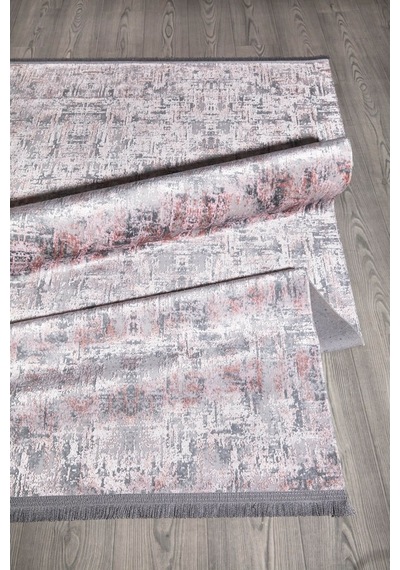 Pembe Renkli Parlak Altı Kaymaz Ince Makinede Yıkanabilir Halı
