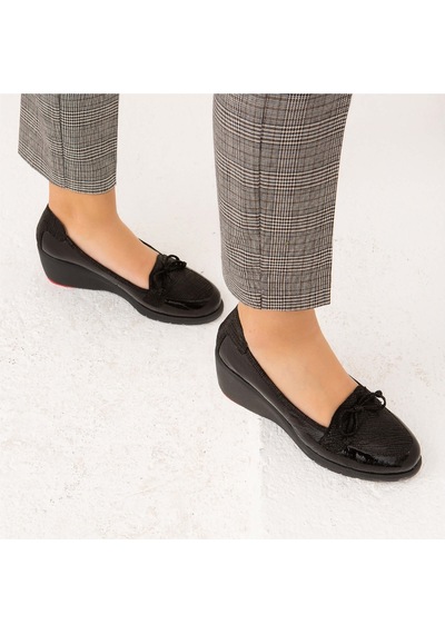 Relax Anatomic Kadın Hakiki Deri Siyah Comfort Ayakkabı 611 F2213-312 Byn Ayk Y22 Black Siyah