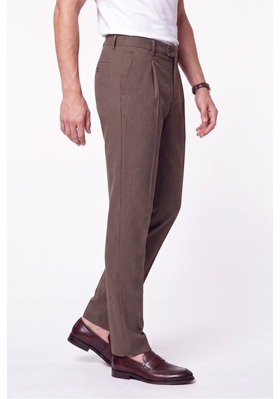 Comfort Fit Rahat Kalıp Pileli Esnek Pamuklu Çizgili Camel Jogger Pantolon P 1218 Comfort Fit Rahat Kalıp Pileli Esnek Pamuklu Çizgili Camel Jogger Pantolon P 1218