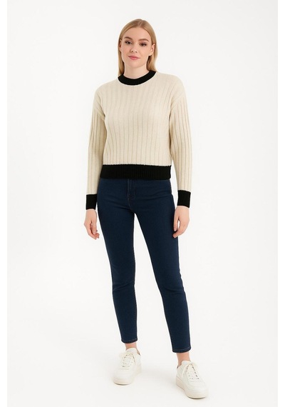 Hira Life Fashion Kadın Bisiklet Yaka Fitili Ve Şerit Detaylı Crop Triko Kısa Kazak Bej Bej