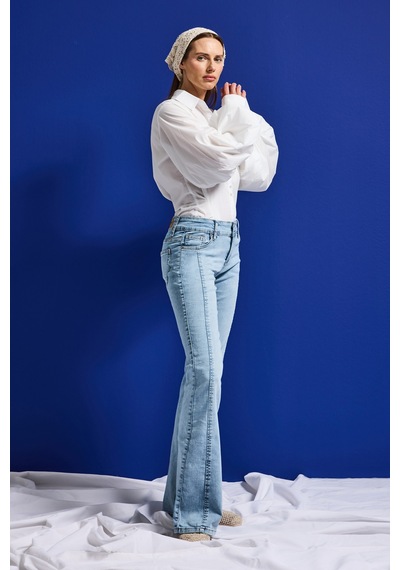 Itsbasic Kadın Ice 4s6-3 Swl Mid Rise Flare Fit Kemer Detaylı Esnek Kumaş Denim Jean Buz Mavi