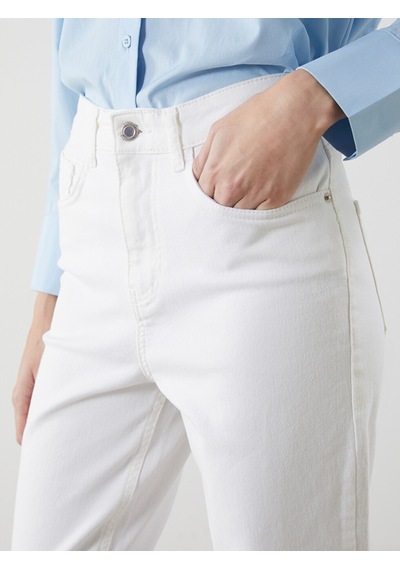 Lcw Jeans Beyaz Mom Fit Kadın Jean Pantolon