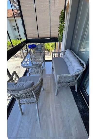 Bambu Midi 2-1-1 Alüminyum Bahçe Balkon Oturma Grubu Açık-gri Bambu Midi 2-1-1 Alüminyum Bahçe Balkon Oturma Grubu Açık-gri