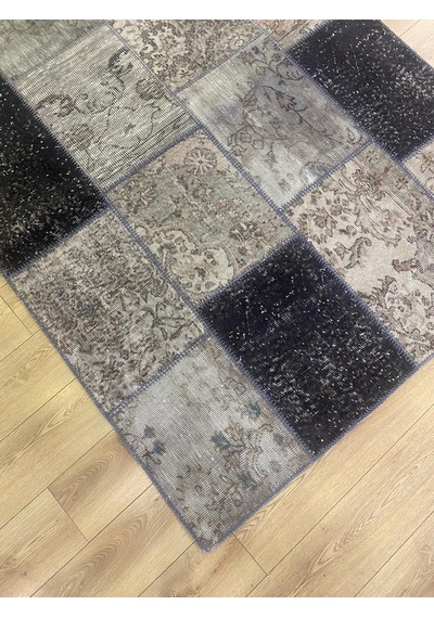 Çam Halı PW489 Gri Siyah El Dokuma Patchwork Yün Halı