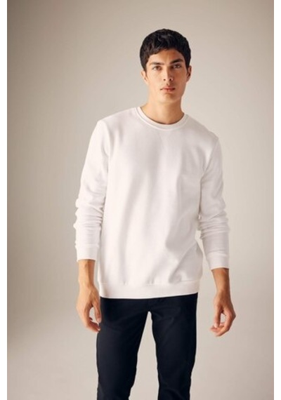 Defacto Regular Fit Bisiklet Yaka Kalın Basic Düz Sweatshirt T3777az23auwt34 BEYAZ Beyaz Defacto Regular Fit Bisiklet Yaka Kalın Basic Düz Sweatshirt T3777az23auwt34 BEYAZ Beyaz