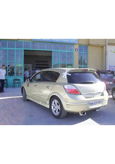 Opel Astra H Spoiler --- Fibersan Tuning