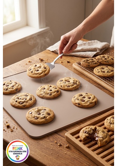Silikon Pişirme Matı Büyük Boy Fırın Tepsisi Kaymaz Pişirme Kağıdı Alternatifi 42x32 Cm Çok Renkli