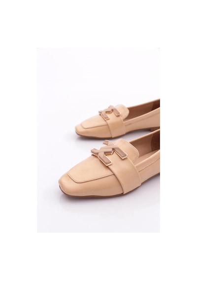 Dgn 5005 Kadin Tokali Loafer Nude Kırışık Rugan