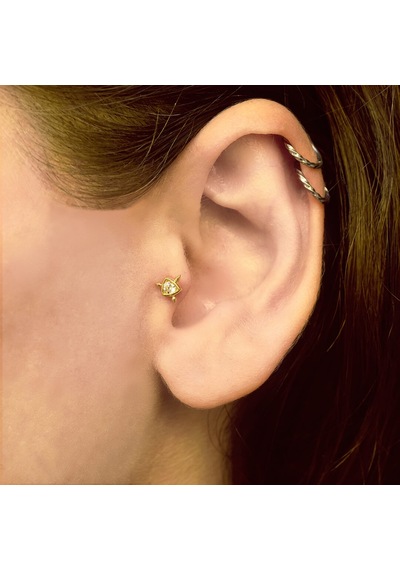 Taşlı Üçgen Model Tragus Küpe