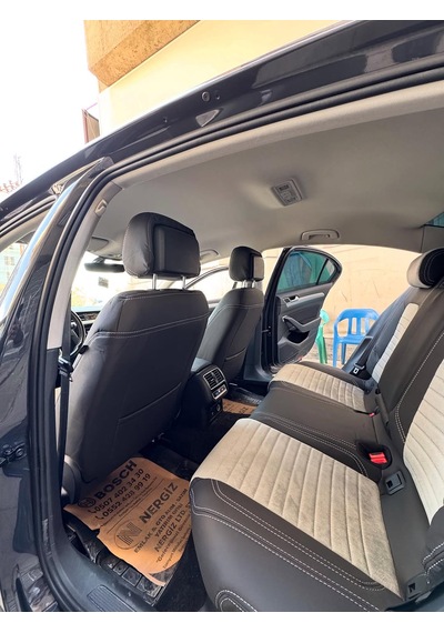 Volkswagen Passat B8 Uyumlu Araca Özel Oto Koltuk Kılıfı 158536 Siyah-Gri