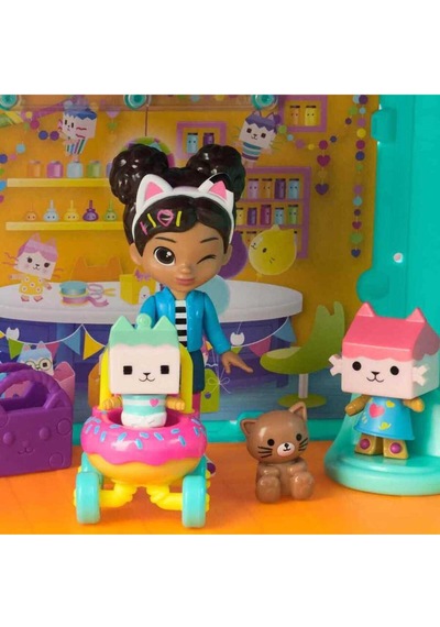 Spm-6069425 Friends Figure Pack Kitty Care