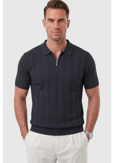 Deepsea Erkek Fermuarlı Polo Yaka Çizgi Dokulu Füme Triko Tişört Regular Fit Yumuşak Dokulu 2608007 Deepsea Erkek Fermuarlı Polo Yaka Çizgi Dokulu Füme Triko Tişört Regular Fit Yumuşak Dokulu 2608007