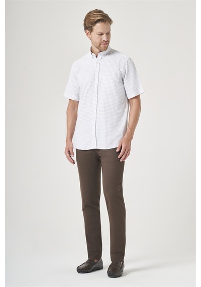 İmza Beyaz-lacivert Düğmeli Yaka Kısa Kol Cepli Comfort Fit Pamuklu Gömlek 1004260188 Beyaz - Lacivert İmza Beyaz-lacivert Düğmeli Yaka Kısa Kol Cepli Comfort Fit Pamuklu Gömlek 1004260188 Beyaz - Lacivert