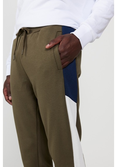 AC&Co / Altınyıldız Classics Erkek Hakı Standart Fit Normal Kesim Pamuklu Eşofman Altı Haki