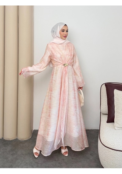 Mihran Butik Silk Model Kemerli Bilek Büzgü Desen Detaylı Kadın Elbise Pudra