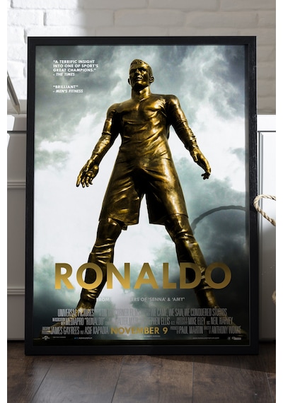 Cristiano Ronaldo Siyah Ahşap Çerçeveli Poster, Spor Duvar Tablosu