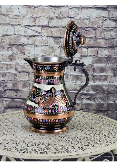 Gül Çiçek Kapaklı Klasik İşlemeli Bakır Sürahi