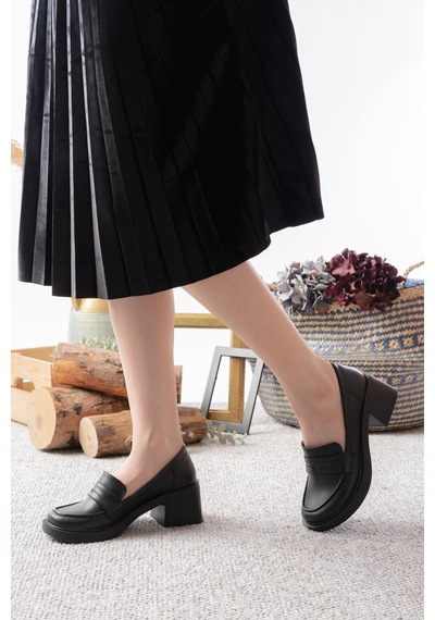 Asmi Shoes Kadın Melina Siyah Cilt 6 Cm Topuklu Loafer Ayakkabı Siyah Siyah