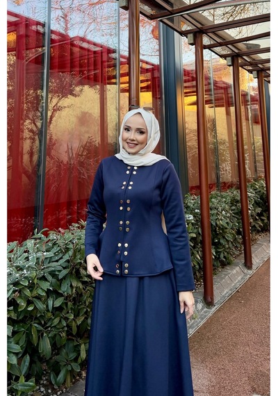 Riella Butik Düğme Detaylı Scuba Tesettür Takım Lacivert