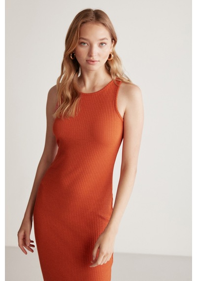 Grımelange Carına Kadın Geniş Fitilli Esnek Kumaşlı Vücüda Oturan Bodycon Maxi Kiremit Rengi Elbise Kiremit Rengi Grımelange Carına Kadın Geniş Fitilli Esnek Kumaşlı Vücüda Oturan Bodycon Maxi Kiremit Rengi Elbise Kiremit Rengi