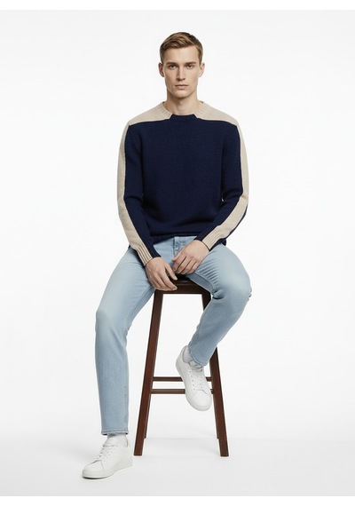 Alpha Studio Lacivert Erkek Bisiklet Yaka Regular Fit Kazak Au-3233c Alpaca Intarsıa Knıt Siyah Alpha Studio Lacivert Erkek Bisiklet Yaka Regular Fit Kazak Au-3233c Alpaca Intarsıa Knıt Siyah