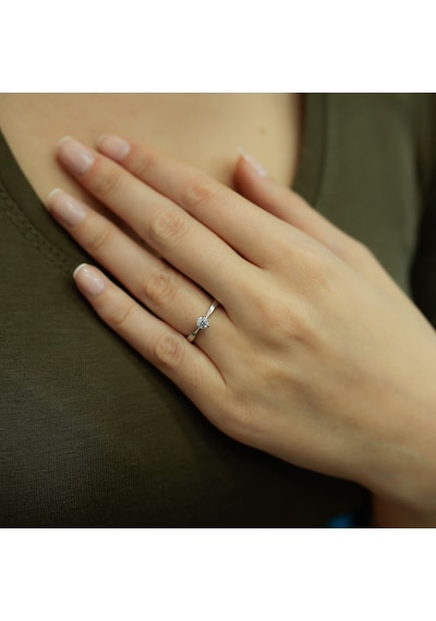 Lova D Renk 0,21 Karat Pırlanta Tektaş Yüzük - 1020090