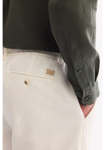 Avva Erkek Kırık Beyaz Beli Lastikli Keten Karışımlı Relaxed Fit Şort B003731