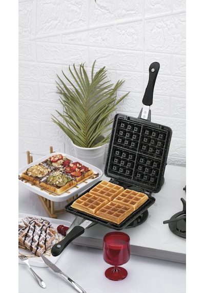 Taç Waffle Tavası Siyah